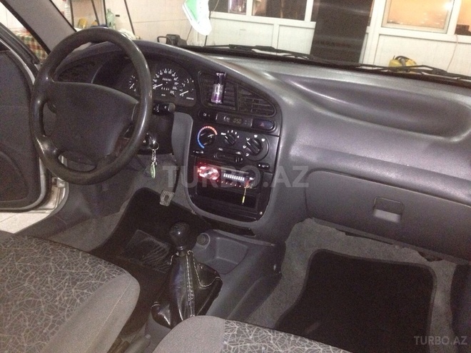 Daewoo Lanos 2010, 107,000 km - 1.5 l - Bakı