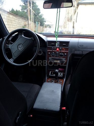 Mercedes C 180 1999, 222,217 km - 1.8 l - Bakı