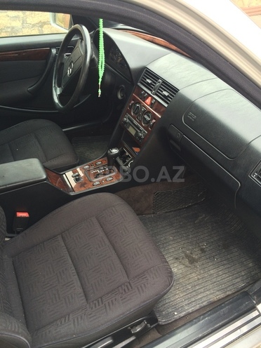 Mercedes C 180 1999, 222,217 km - 1.8 l - Bakı
