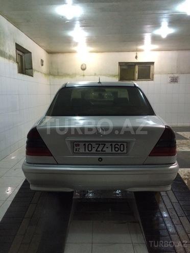 Mercedes C 230 1999, 176,000 km - 2.4 l - Bakı