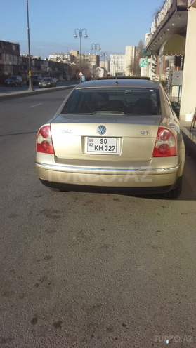 Volkswagen Passat 2001, 175,000 km - 1.8 l - Bakı