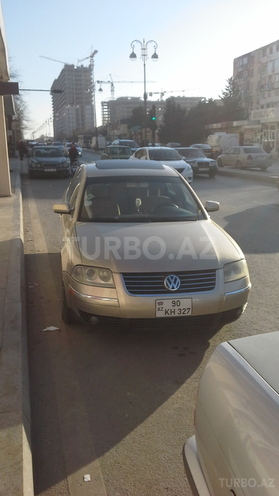 Volkswagen Passat 2001, 175,000 km - 1.8 l - Bakı