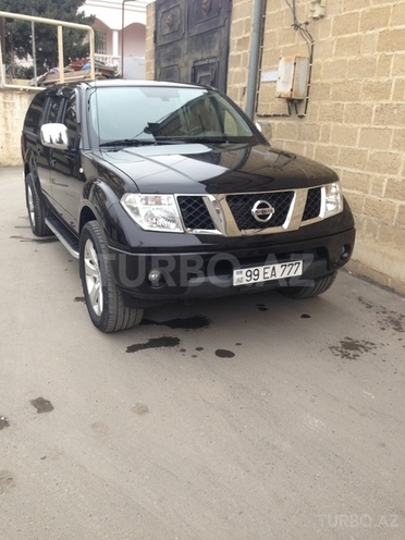 Nissan Navara 2014, 75,000 km - 2.5 l - Bakı