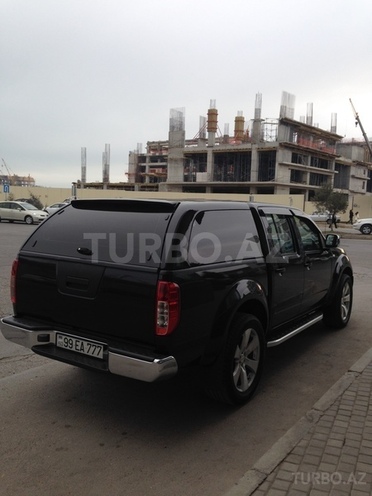Nissan Navara 2014, 75,000 km - 2.5 l - Bakı