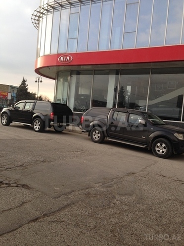 Nissan Navara 2014, 75,000 km - 2.5 l - Bakı