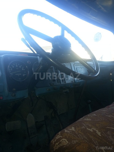 ZIL  1991, 700,000 km - 6.0 l - Quba