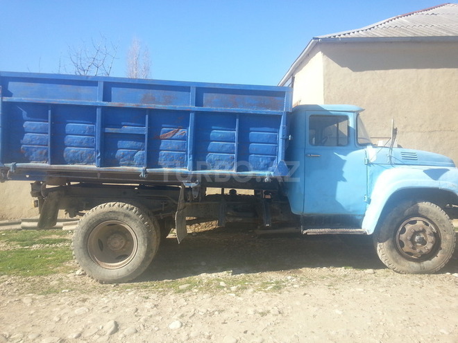 ZIL  1991, 700,000 km - 6.0 l - Quba