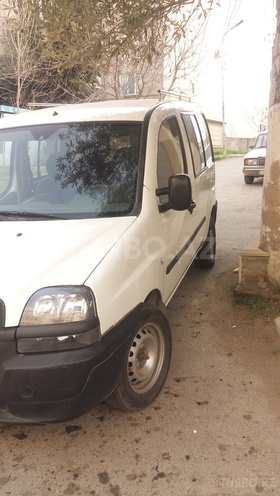 Fiat Doblo 2003, 212,154 km - 1.9 l - Bakı