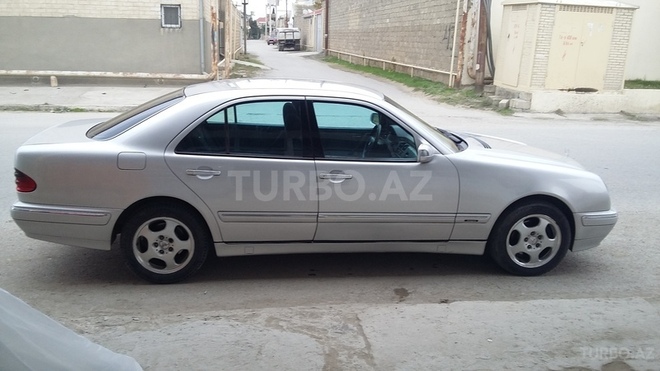 Mercedes E 270 2000, 0 km - 2.7 l - Bakı