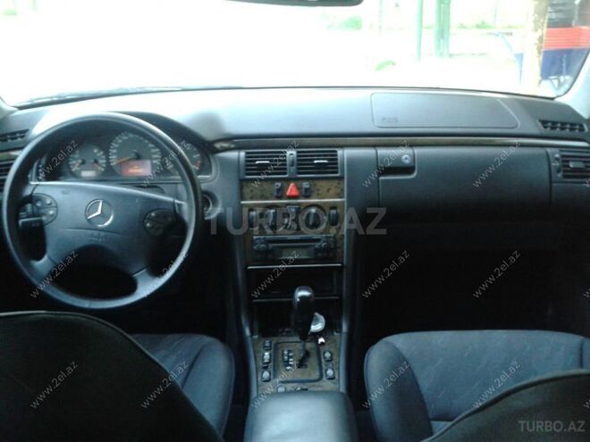Mercedes E 270 2000, 0 km - 2.7 l - Bakı