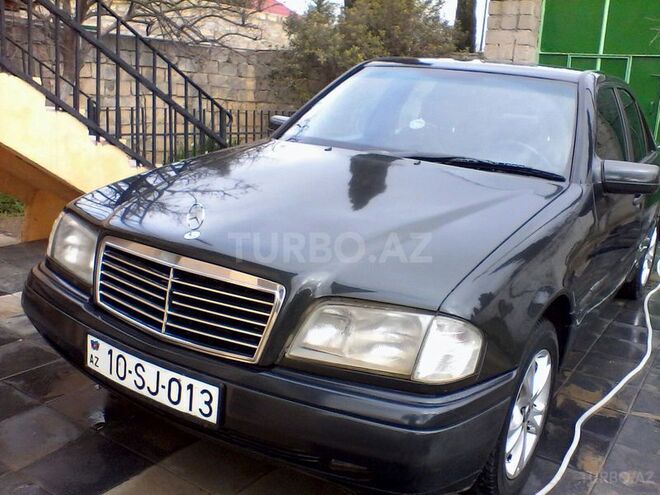 Mercedes C 180 1994, 240,000 km - 1.8 л - Bakı