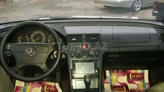 Mercedes C 200 1999, 306,000 km - 2.0 l - Bakı