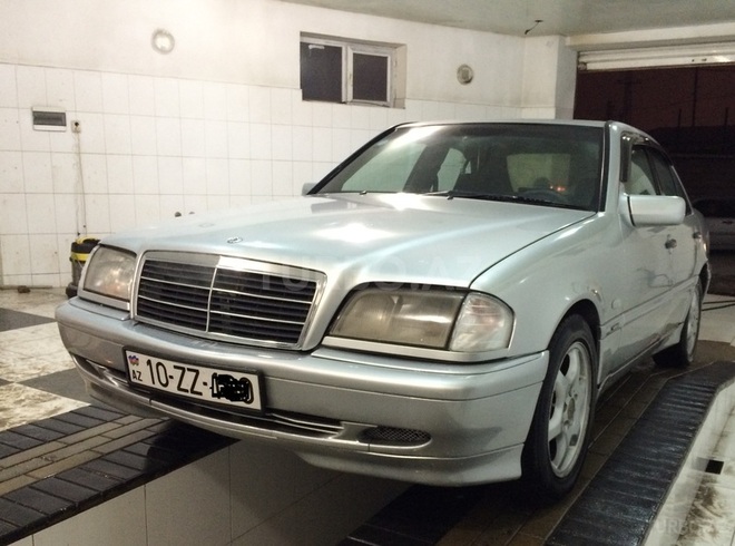 Mercedes C 240 1999, 167,000 km - 2.4 l - Bakı