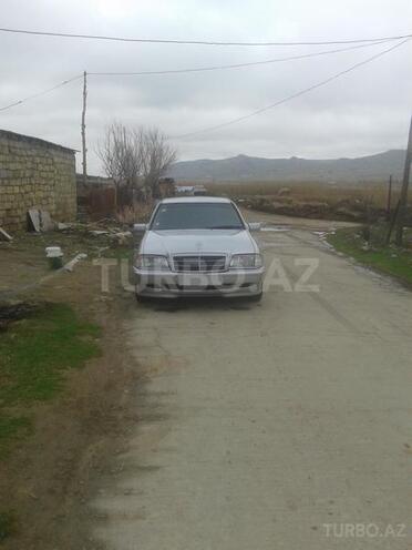 Mercedes C 220 1998, 238,000 km - 2.2 l - Bakı