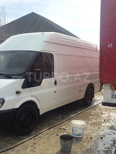 Ford Transit 2005, 280,000 km - 0.3 l - Astara