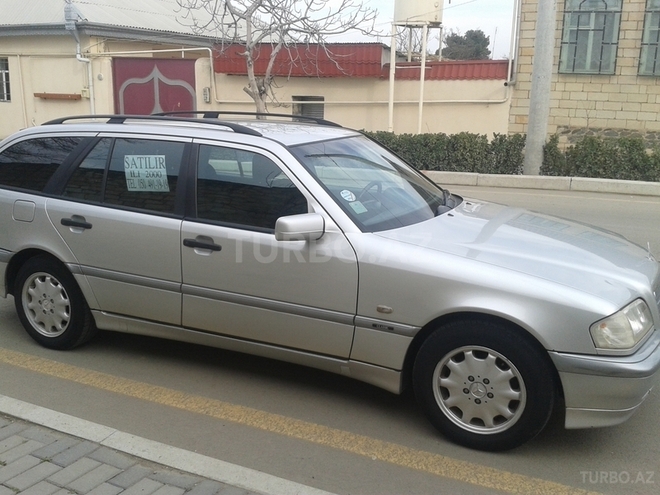 Mercedes C 200 2000, 180,000 km - 2.0 l - Şəmkir