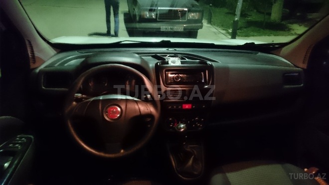 Fiat Doblo 2011, 225,000 km - 1.4 l - Bakı