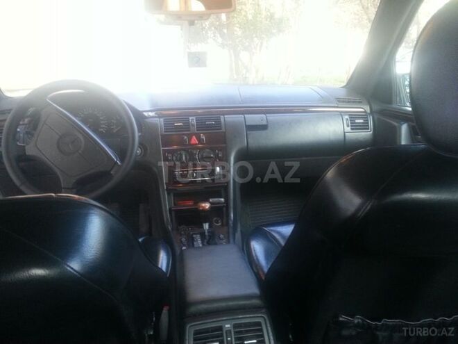 Mercedes E 230 1996, 358,000 km - 2.3 l - Bakı