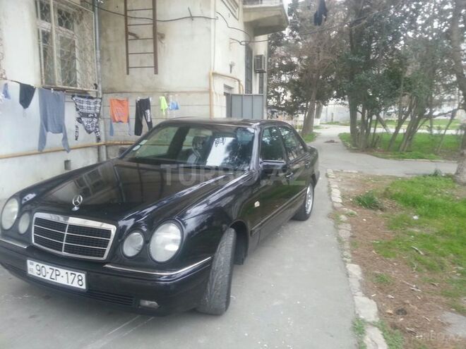 Mercedes E 230 1996, 358,000 km - 2.3 l - Bakı