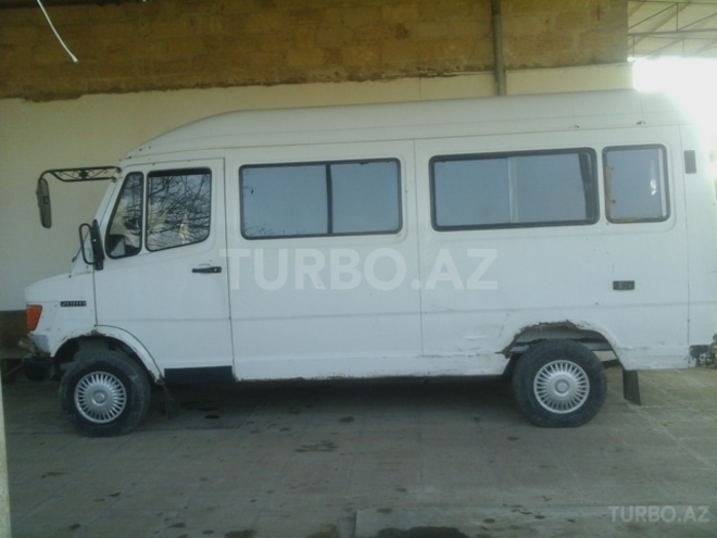 Mercedes 408 D 1993, 1,274,999 km - 2.3 l - Şirvan