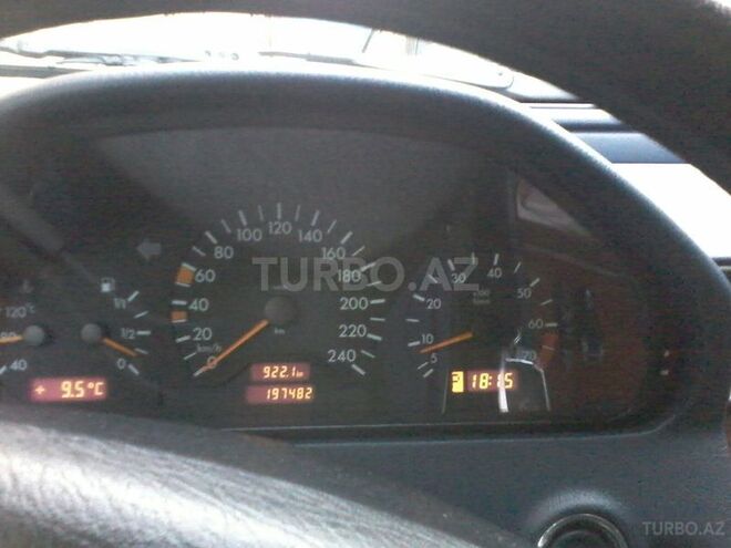 Mercedes C 180 2000, 197,000 km - 1.8 л - Bakı