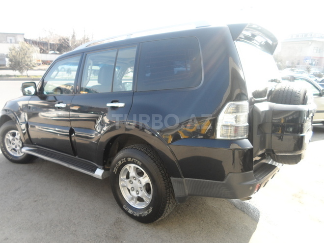 Mitsubishi Pajero 2007, 215,000 km - 3.0 л - Bakı