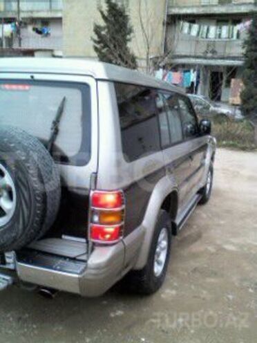 Mitsubishi Pajero 1996, 215,000 km - 2.8 l - Bakı