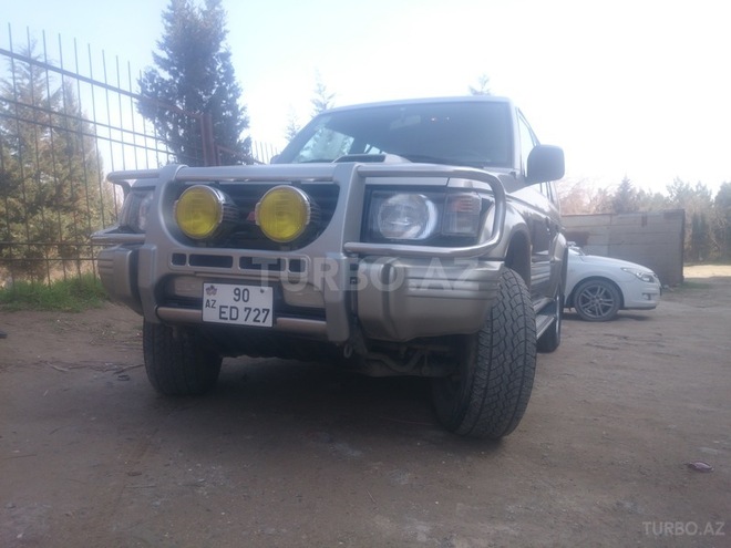 Mitsubishi Pajero 1996, 215,000 km - 2.8 l - Bakı