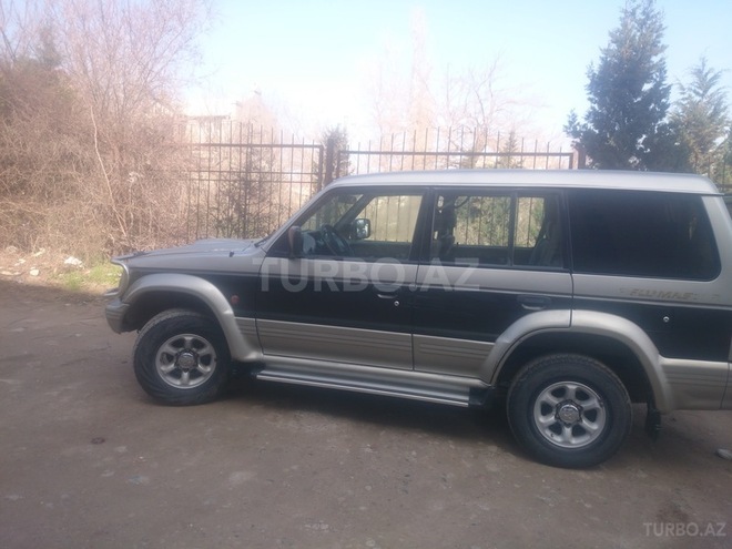 Mitsubishi Pajero 1996, 215,000 km - 2.8 l - Bakı