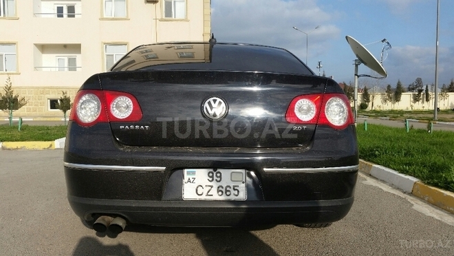 Volkswagen Passat 2006, 80,000 km - 2.0 л - Bakı