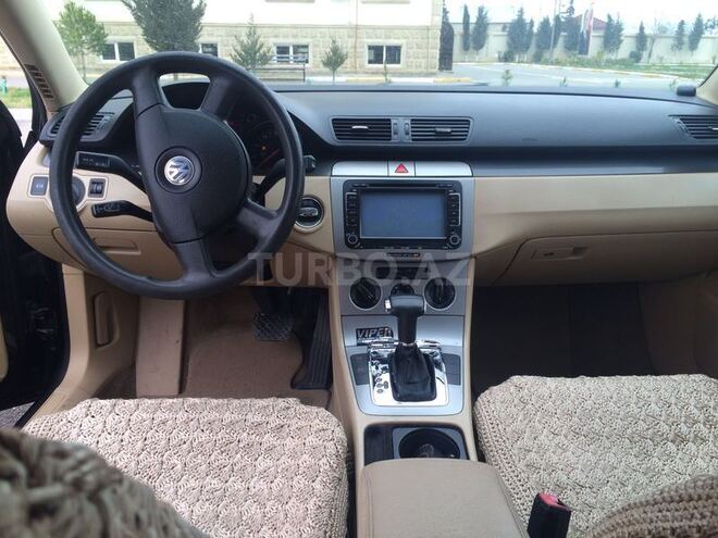 Volkswagen Passat 2006, 80,000 km - 2.0 л - Bakı