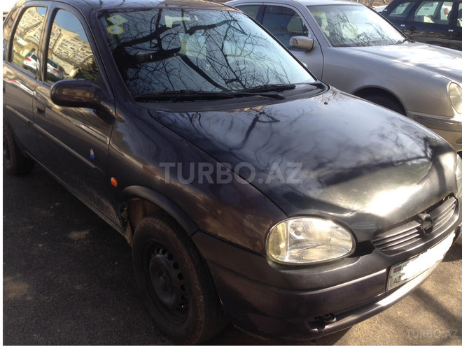 Opel Corsa 1998, 200,000 km - 1.4 l - Bakı