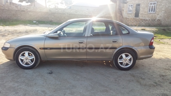 Opel Vectra 1996, 15,000 km - 2.0 l - Bakı