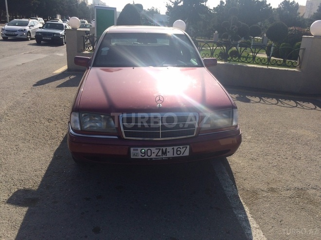 Mercedes C 220 1994, 315,000 km - 0.2 l - Sumqayıt