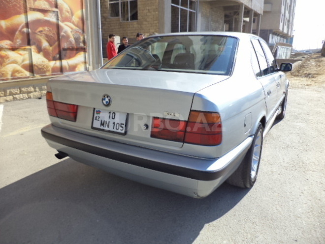 BMW 520 1994, 246,000 km - 2.0 l - Bakı