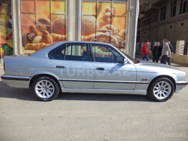 BMW 520 1994, 246,000 km - 2.0 l - Bakı