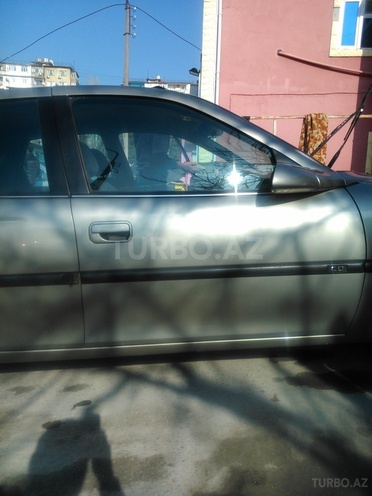 Opel Vectra 1998, 250,000 km - 0.2 l - Bakı