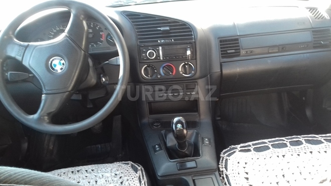 BMW 318 1996, 350,000 km - 1.8 l - Bakı