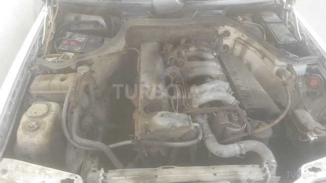 Mercedes E 300 1989, 250,000 km - 3.0 l - Bakı