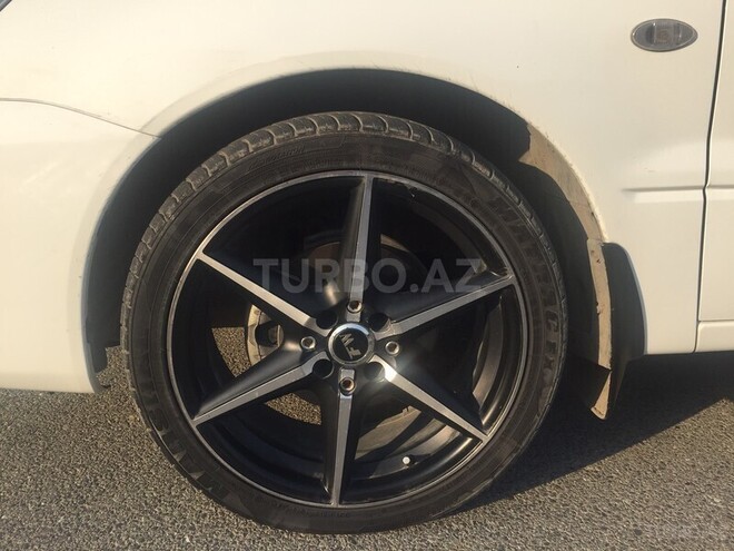 Mitsubishi Lancer 2007, 175,000 km - 1.6 l - Bakı