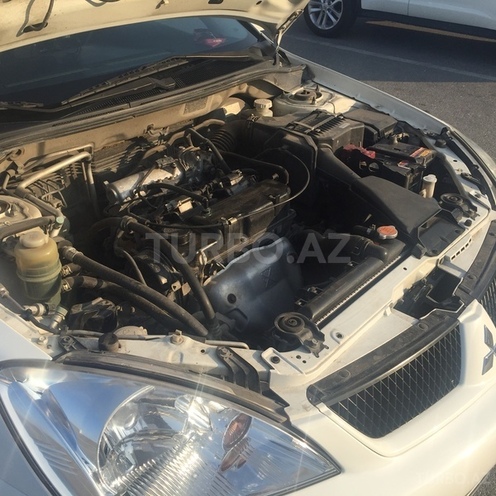 Mitsubishi Lancer 2007, 175,000 km - 1.6 l - Bakı