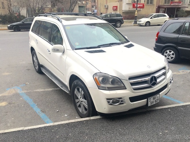 Mercedes GL 450 2007, 203,000 km - 4.7 l - Bakı