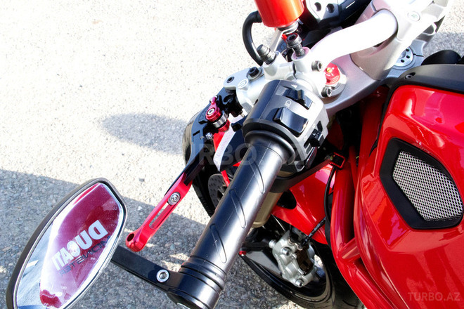 Ducati 1100 EVO 2012, 12,700 km - 1.1 l - Gəncə