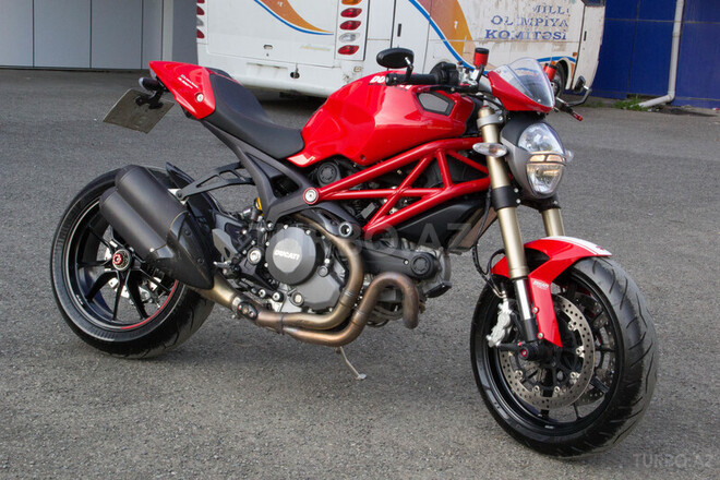 Ducati 1100 EVO 2012, 12,700 km - 1.1 l - Gəncə