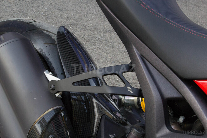Ducati 1100 EVO 2012, 12,700 km - 1.1 l - Gəncə
