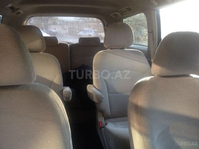 Mitsubishi Grandis 2004, 290,000 km - 2.4 л - Bakı