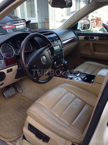 Volkswagen Touareg 2004, 107,000 km - 4.2 l - Bakı