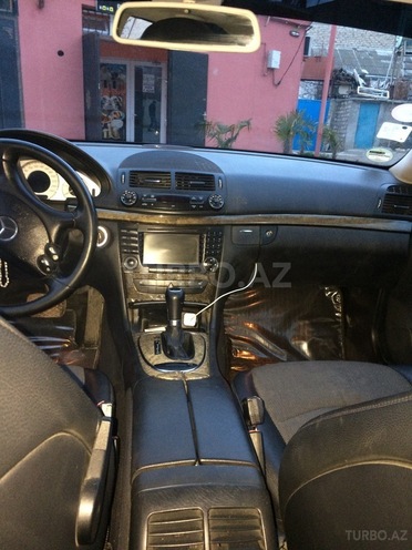 Mercedes E 220 2007, 203,000 km - 2.2 л - Bakı