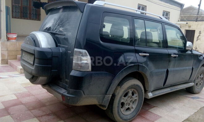 Mitsubishi Pajero 2007, 200,000 km - 3.0 л - Sumqayıt