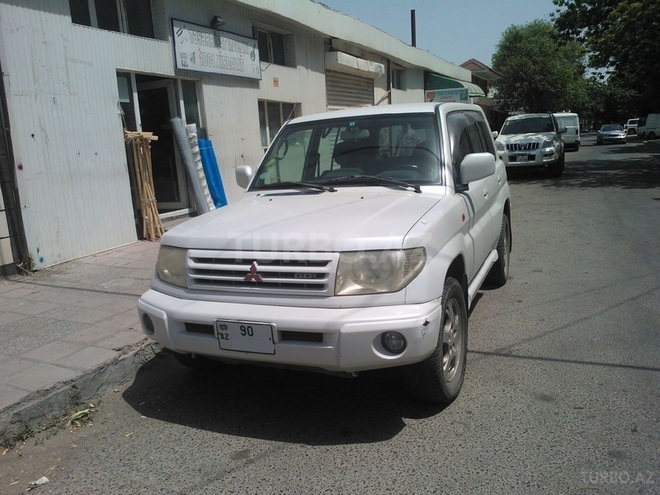 Mitsubishi Pajero io 2000, 280,000 km - 1.8 l - Bakı